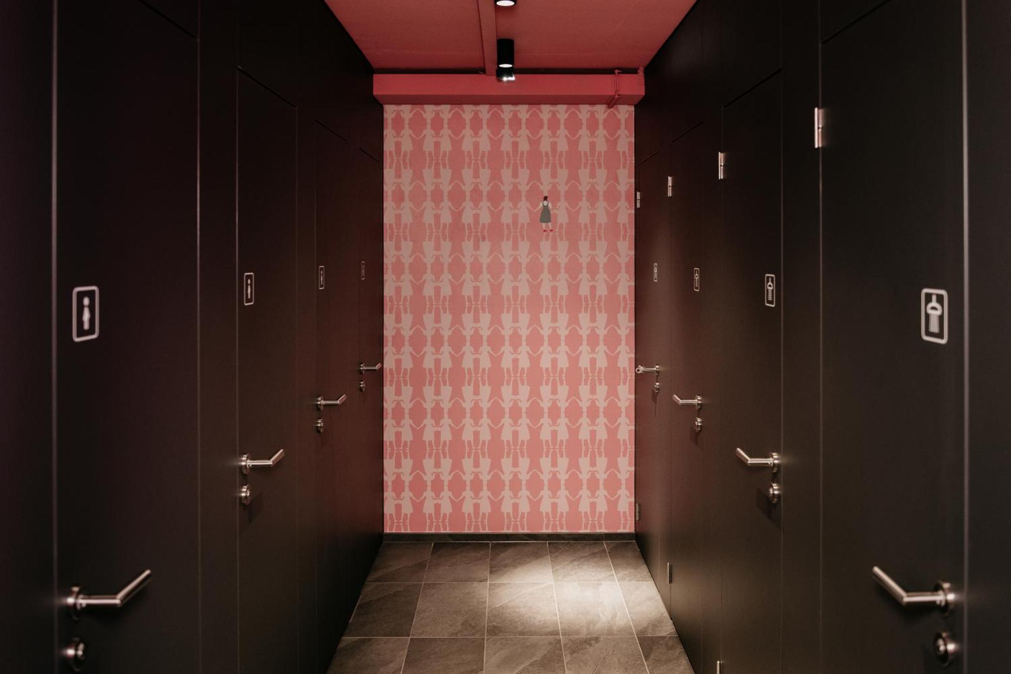 Capsule Hotel - Lucerne Old Town Εξωτερικό φωτογραφία