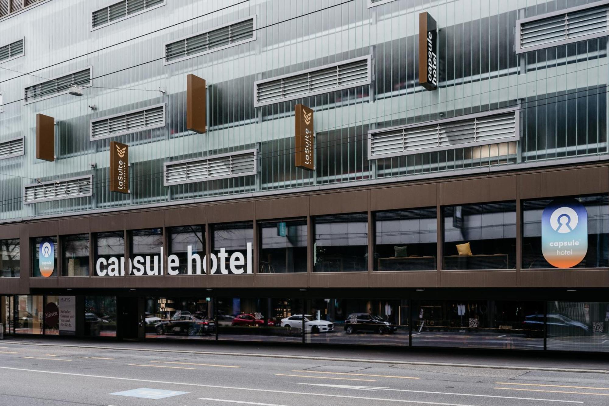 Capsule Hotel - Lucerne Old Town Εξωτερικό φωτογραφία